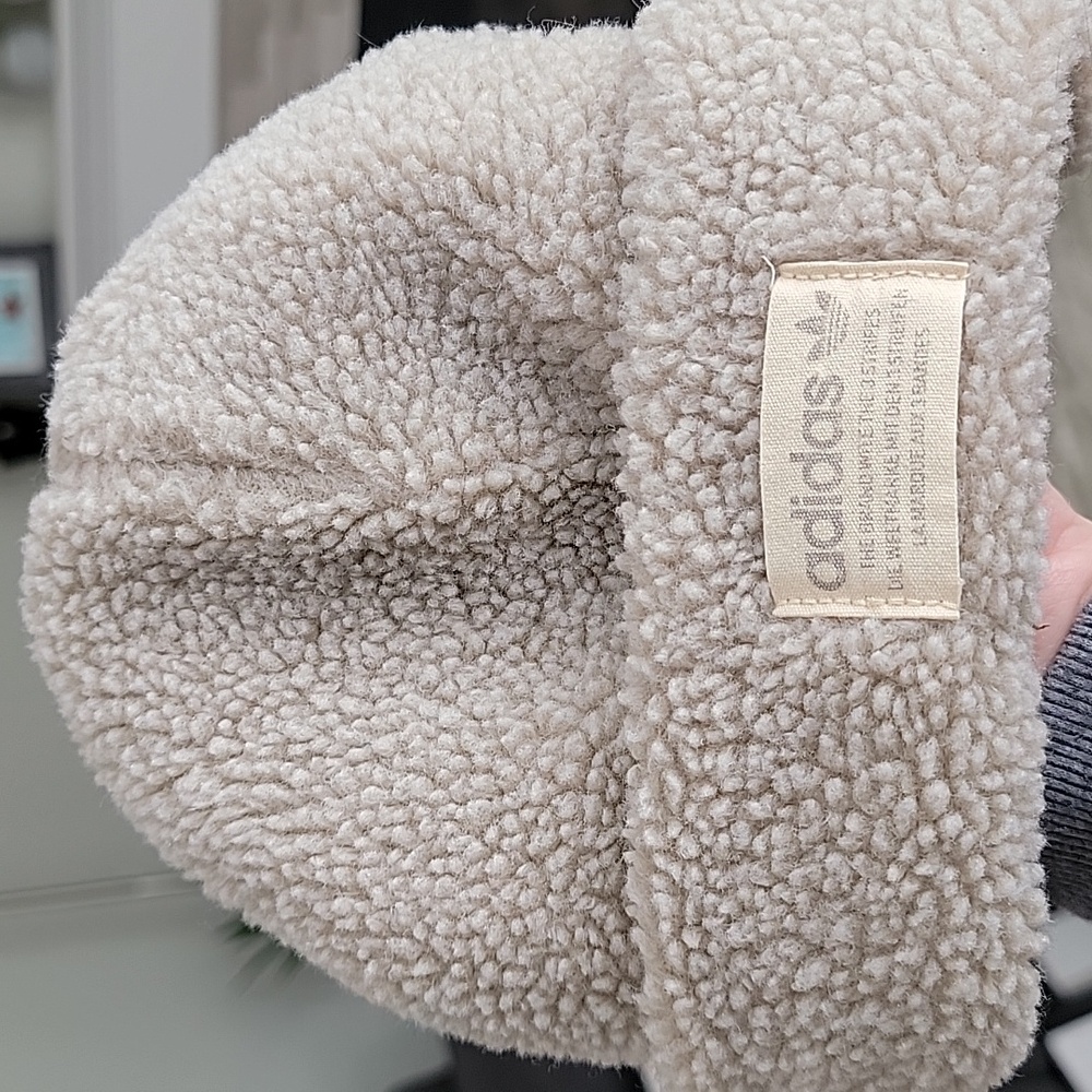 Adidas Sherpa Beanie